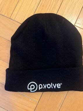 p.volve Black Knit Beanie
